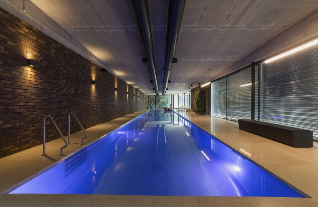 Modern desing pool hall with swimming pool IMAGINOX