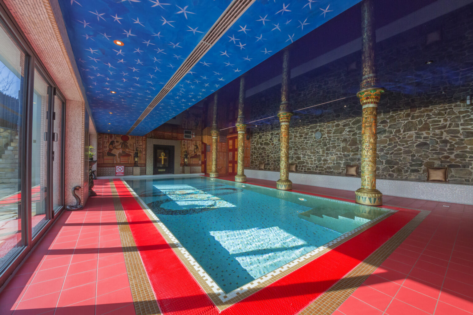 Extravagantní plzeňské wellness Antické a egyptské lázně