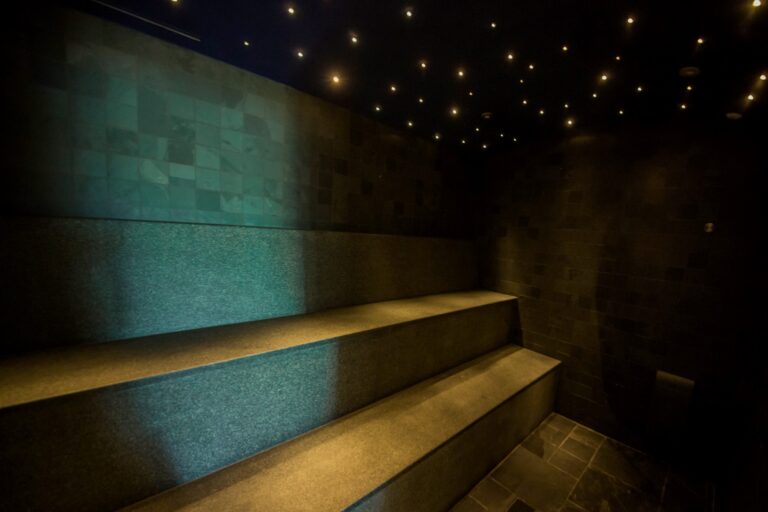 Saunování ve jménu parní lázně Klafs | Aquamarine Spa