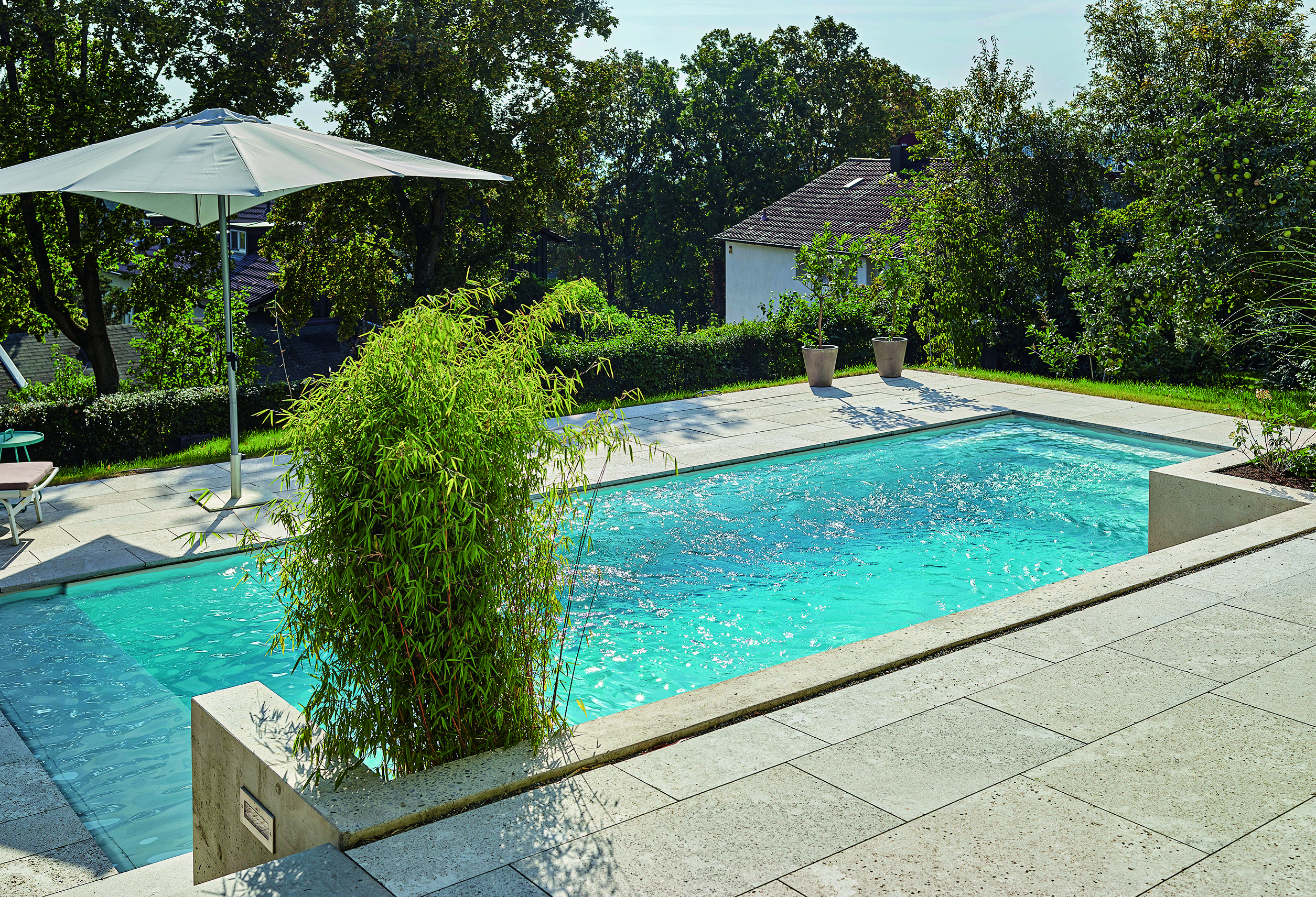 Outdoor garden modern skimmer pool